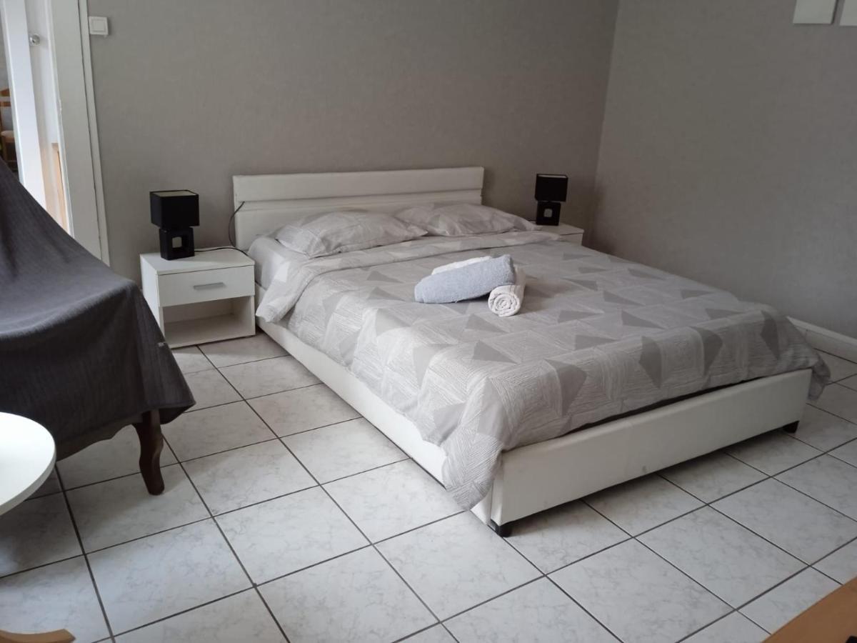 Meubles B-D Apartment Бан-ле-Бан Екстериор снимка